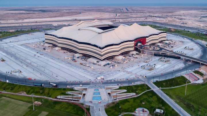 Al-Bayt-Stadium.jpg